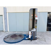 Lantech Q300 Pallet Stretch Wrapping Machine