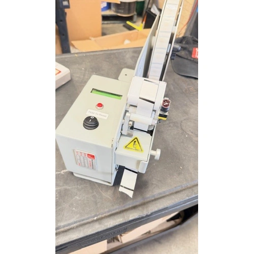 EconoDot – Semi-Automatic Glue Dot Dispenser