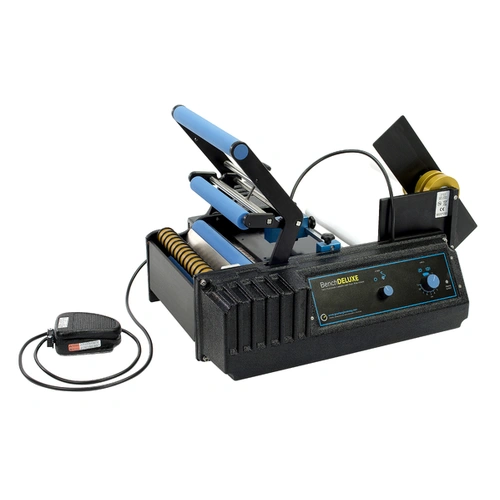Bottle Labelling Machine - BenchMARK - Semi-Automatic